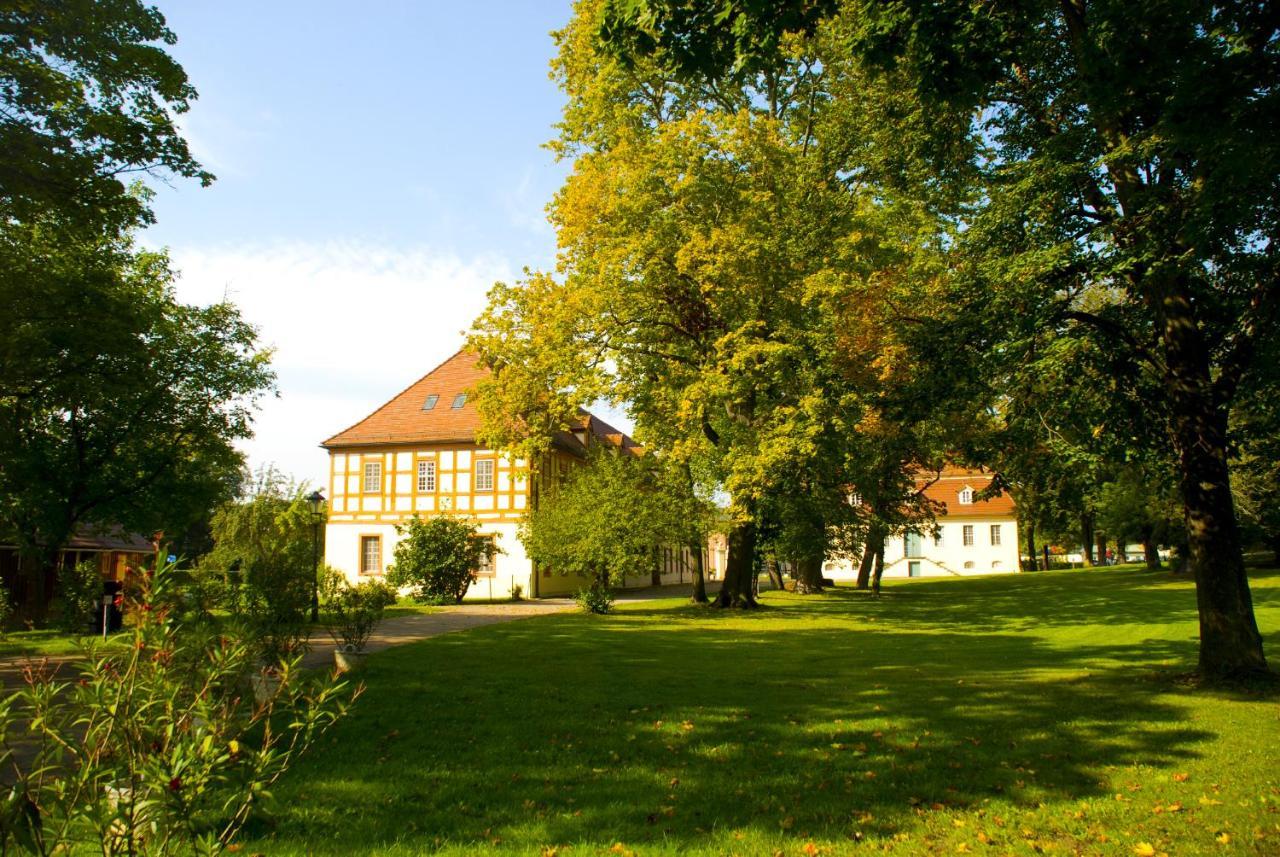 Urlaubsresidenz Marstall Und Kanzlei Im Schlossensemble Luebbenau Exterior photo