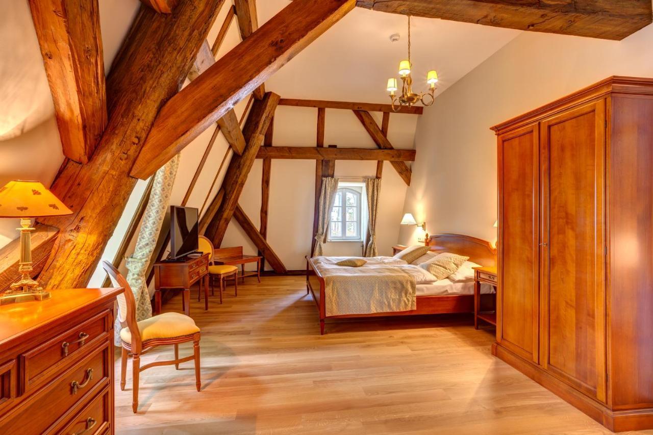 Urlaubsresidenz Marstall Und Kanzlei Im Schlossensemble Luebbenau Exterior photo